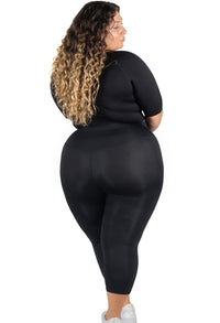 Plus Size High Waisted 3/4 Capri Gym Leggings (Lint & Pet Hair Resistant)